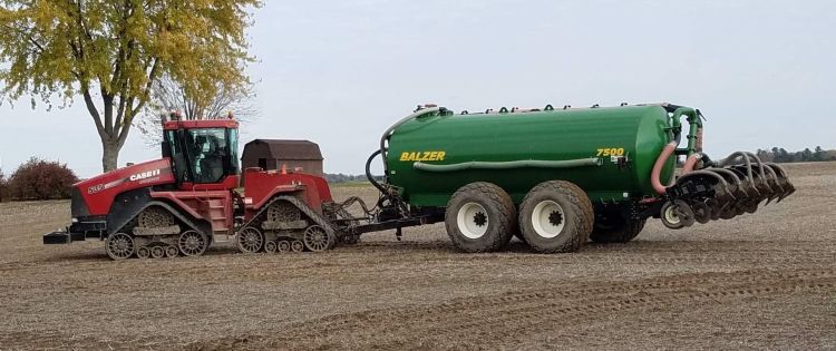 Manure Hauler