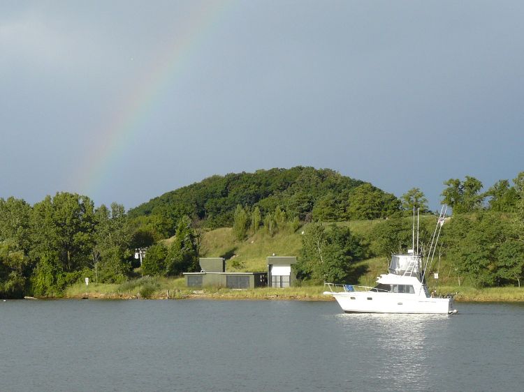 A charter boat on the lake.