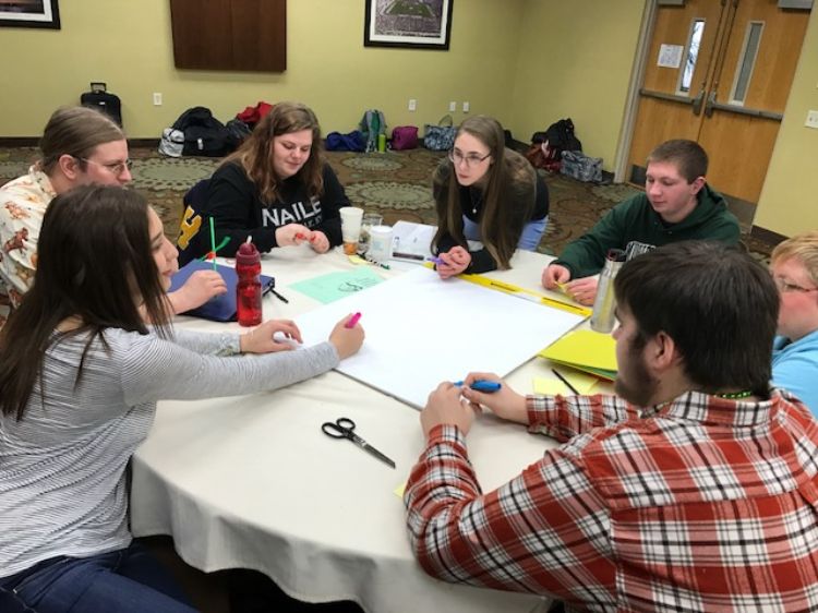 Youth members of the 4-H Capitol Experience Steering Committee at their annual facilitator’s training.