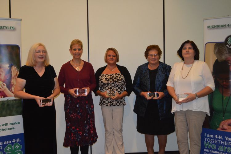 2018 Michigan Farm Bureau 4-H Excellence in Agriculture award winners.