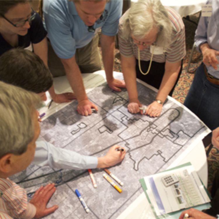 Group participates in the Grand River Corridor Charrette. Photo courtesy © 2012 Matt Radick.