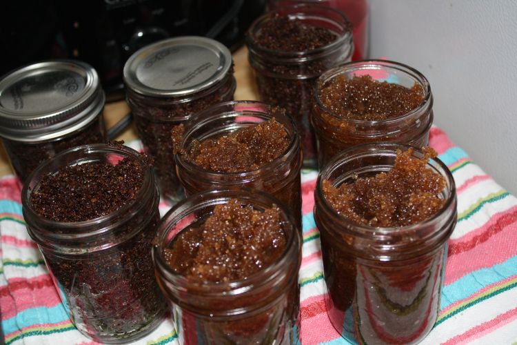 Brown sugar scrubs. Photo credit: Kara Michele, Flickr Creative Commons