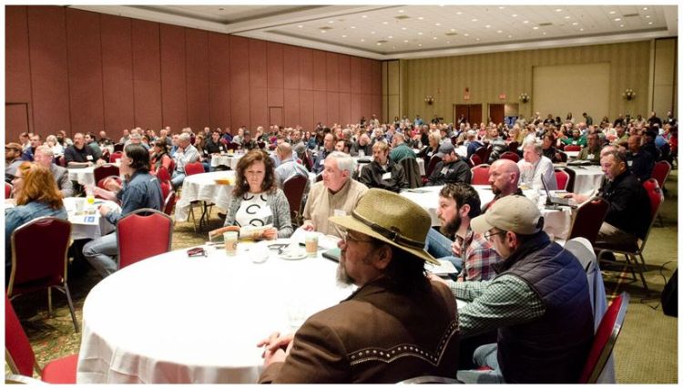 2016 Great Lakes Hop and Barley Conference participants revel in a sea of cerebral bliss. | Photo Credit: Gary Howe