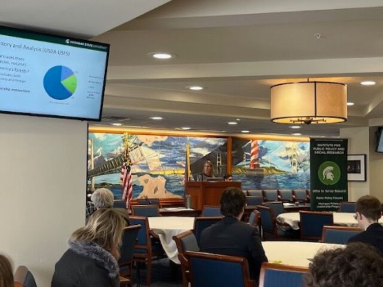 FCCP affiliate faculty member Emily Silver presenting at a public forum at the Anderson House Office Building in Lansing, MI.