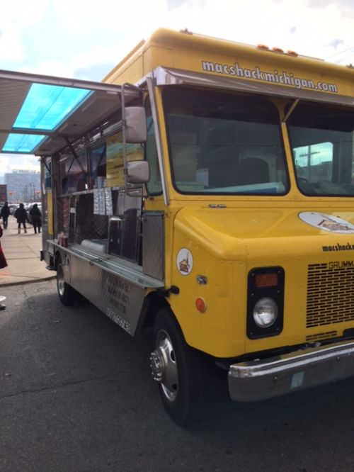 A food truck is a type of pop-up business that has been popular lately. Photo credit: Andy Northrop l MSU Extension